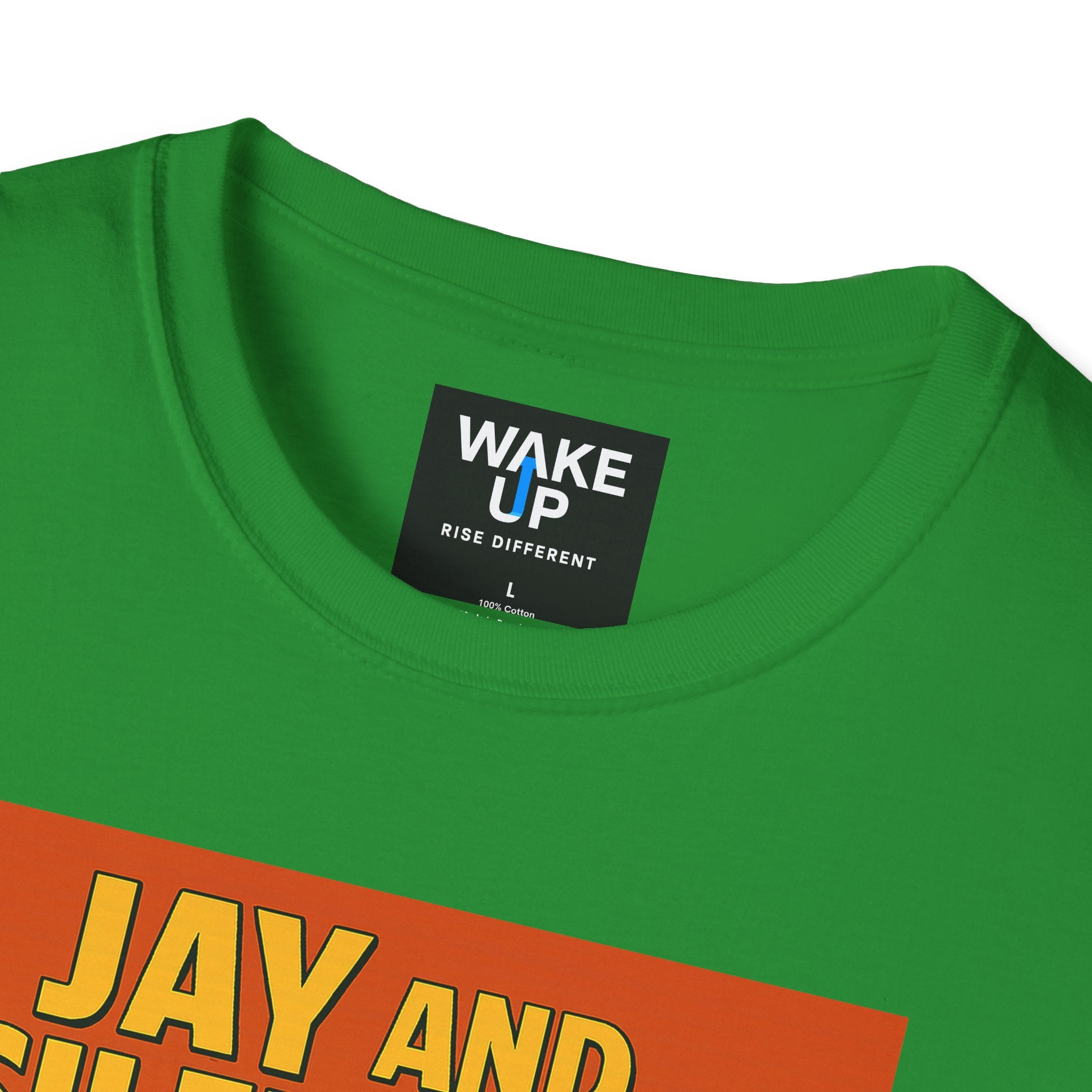 Jay and Silent Bob: Dictators of Disbelief - Twisted Covers: Comics, Cinema & Chaos (Men’s T-Shirt)