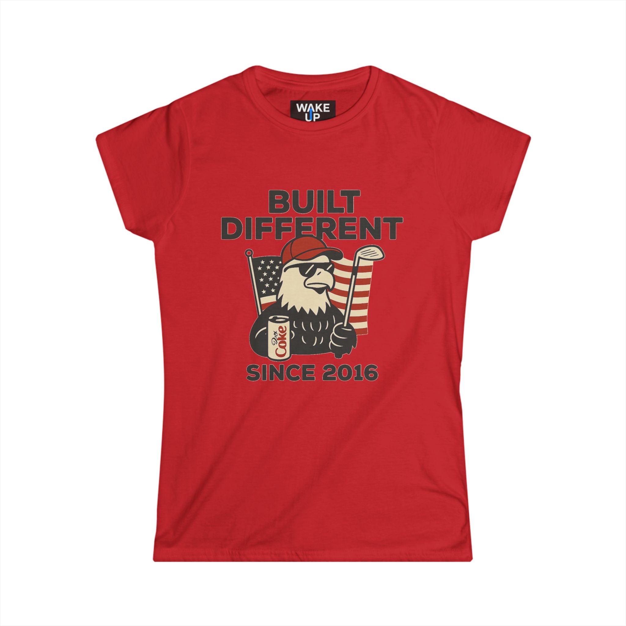 Construit différemment depuis 2016 – Parodie politique tordue (T-shirt femme)