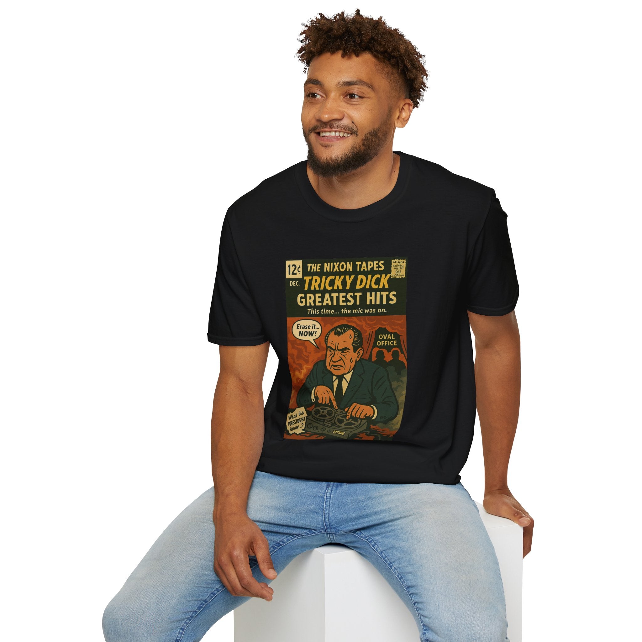 The Nixon Tapes: Greatest Hits – Limited Issue #007 – Twisted Covers: Comics, Cinema & Chaos (Men’s T-Shirt)